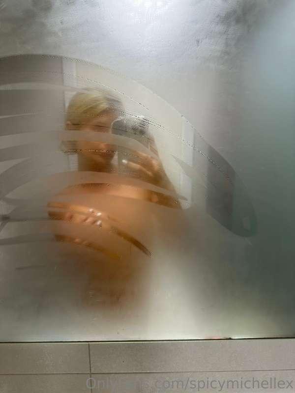 let's bath together
