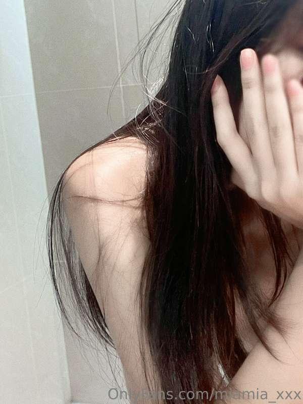 Before shower🛁