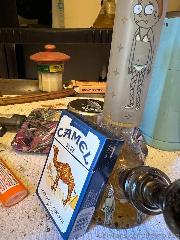 Dream team getting me through this Friday 😅