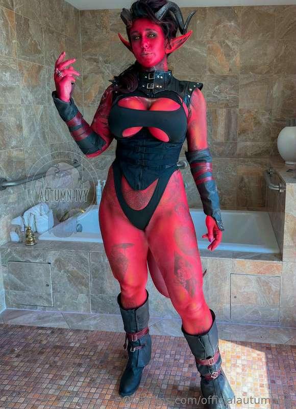 I apologize for shattering the thick thigh fantasy, but this..
