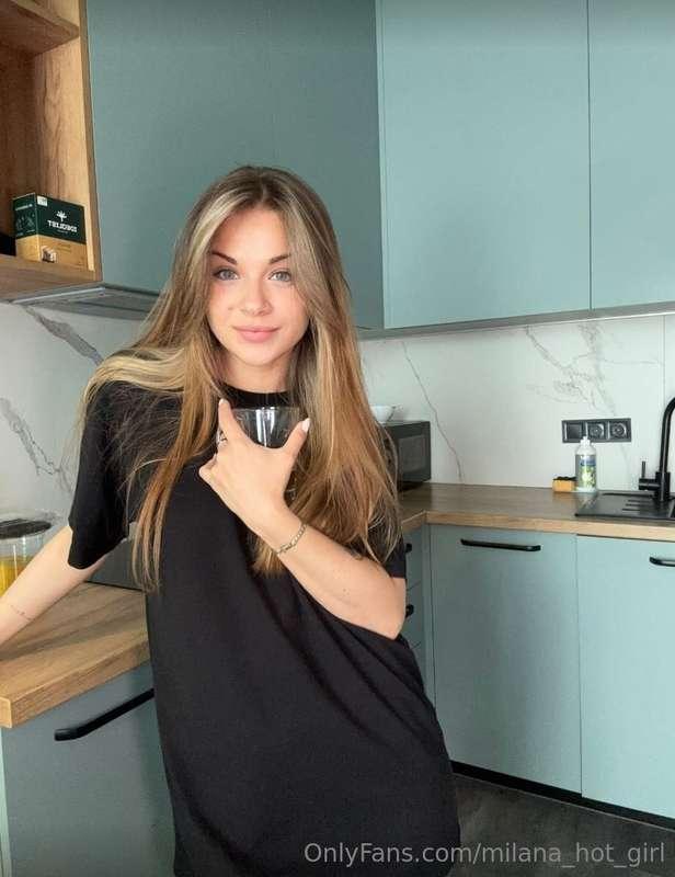 💜𝗙𝗥𝗘𝗘 𝗦𝗨𝗕𝗦𝗖𝗥𝗜𝗣𝗧𝗜𝗢𝗡 💜Cutie @grace_luna loves getting her litt..