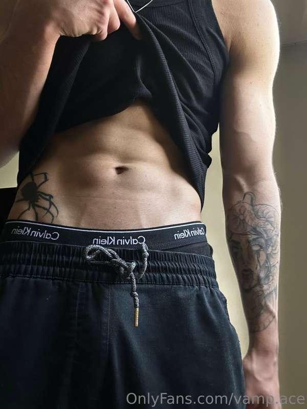 Would you get on ur knees for  me