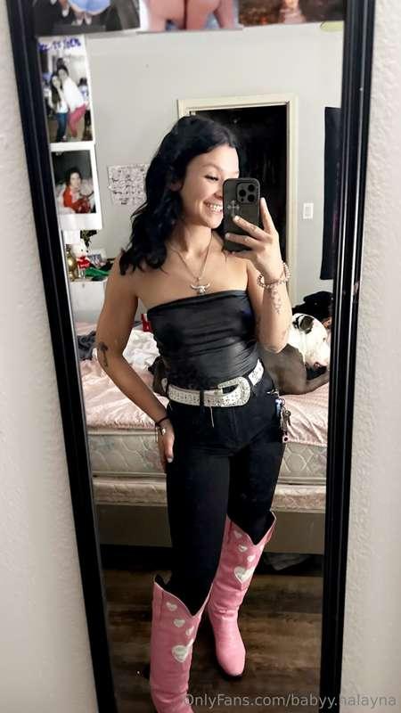 🤠