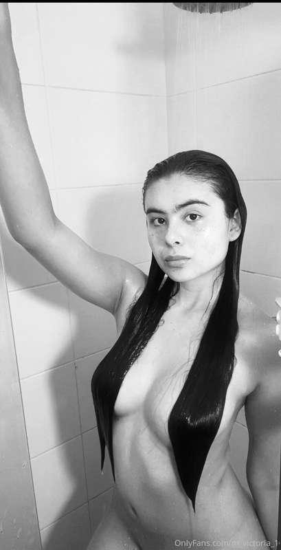 Al natural 🖖🏻

En 30 minutos segunda parte de tu novia te cu..