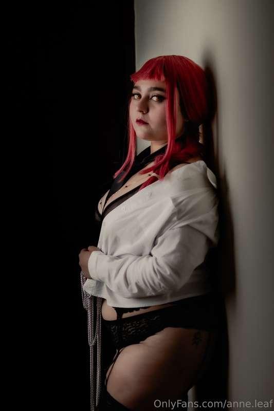 Let me take off my shirt to tempt you 🖤