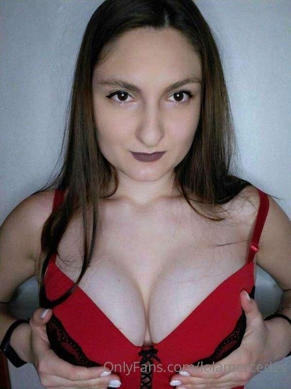 Do you want to stick your dick between my boobs?