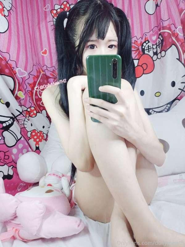 Should I put on or take off my bikini? ^^💕