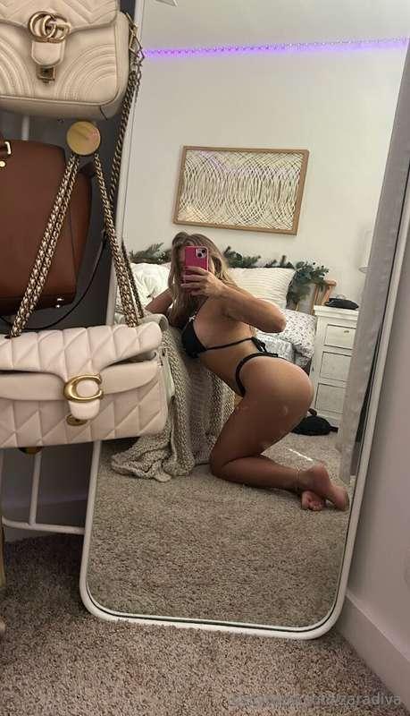 if you saw me like this next to you… whats the first thing y..