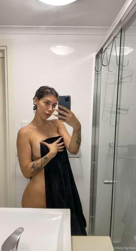 i know you want me to move the towel ;)