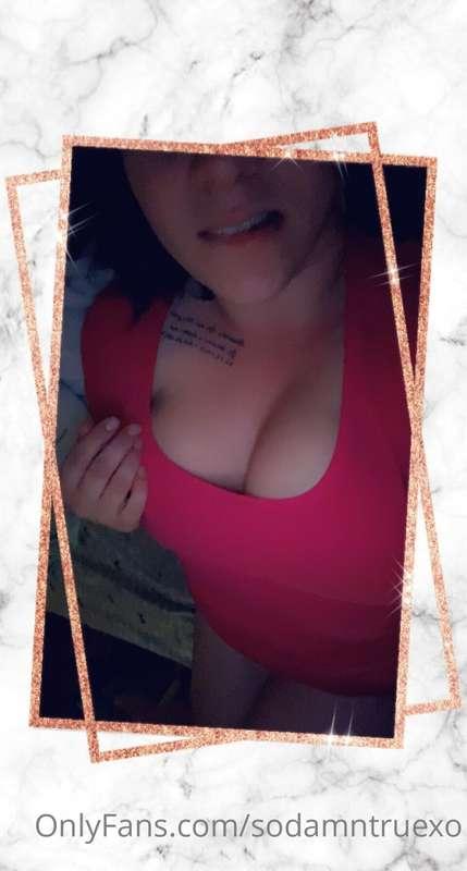 Can you guess what’s on my mind 🥵😘