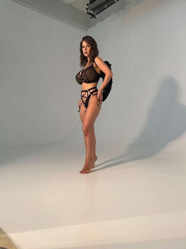 adrianafenice image #0