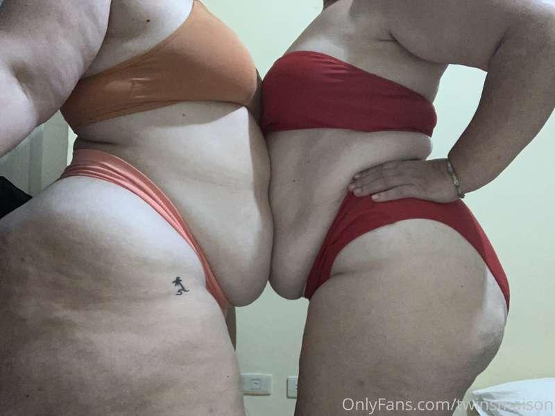VÍDEO WITH MOM BIG BOOTIES 🥵💦🍑