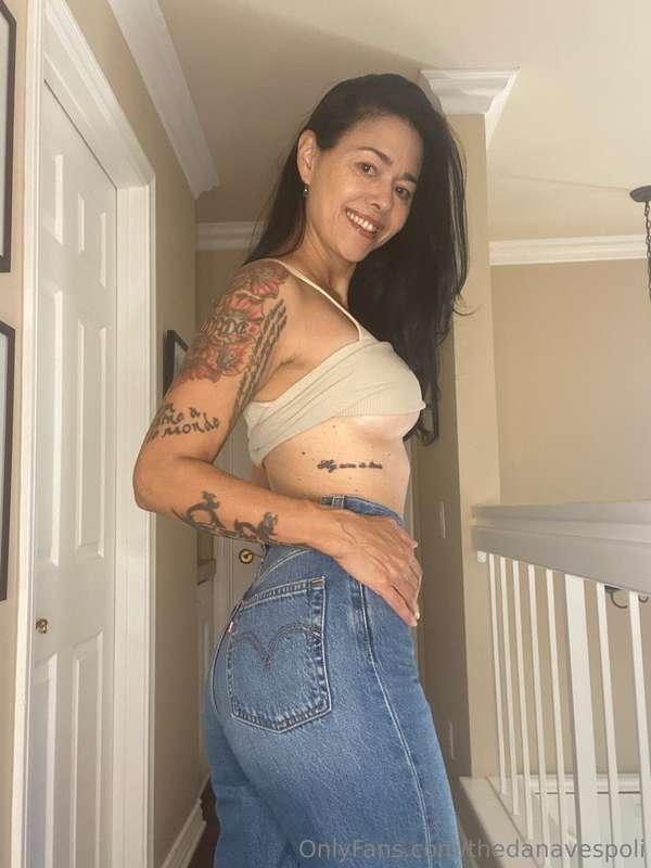 Let’s play a game. Loser has to send a video 😉