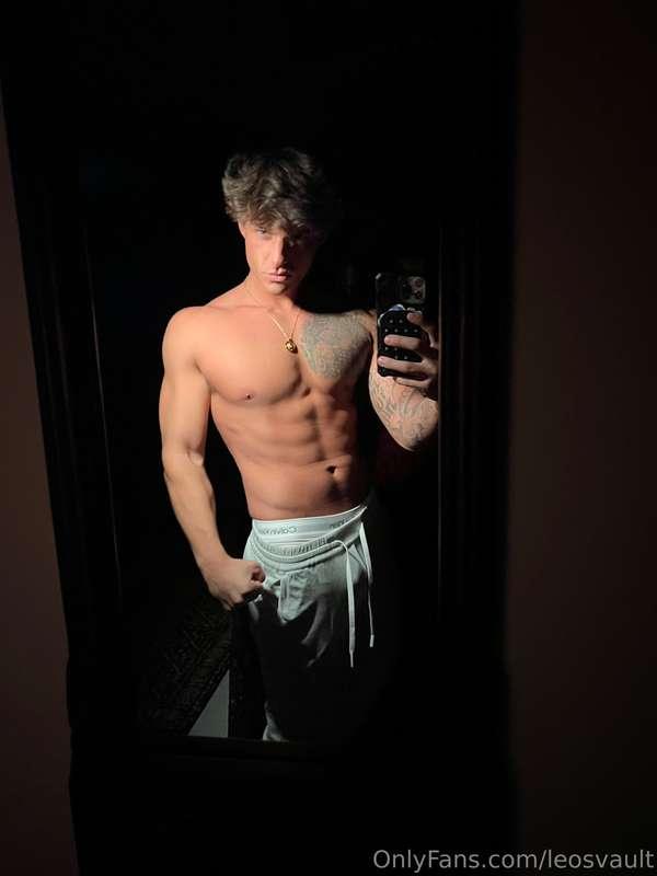 you ever felt heat from a screen?🥵🥵