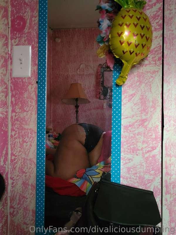 divaliciousdumpling image #0