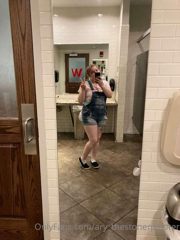 Just wanted to say happy pride💕🏳️‍🌈