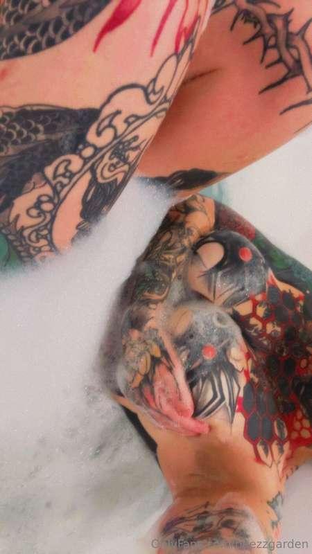 beezzgarden image #1