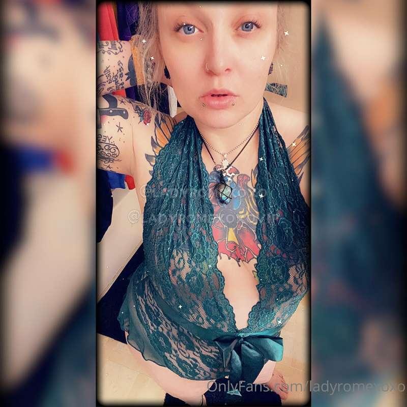 Melt for Mommy. 

@ladyromexoxovip