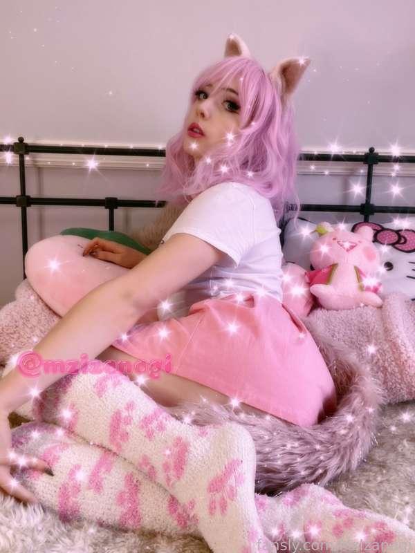 mreow ✨ just $5 for this tiny catgirl set🥰

tiddies &amp; panties 💓

#fyp #egirl #catgirl