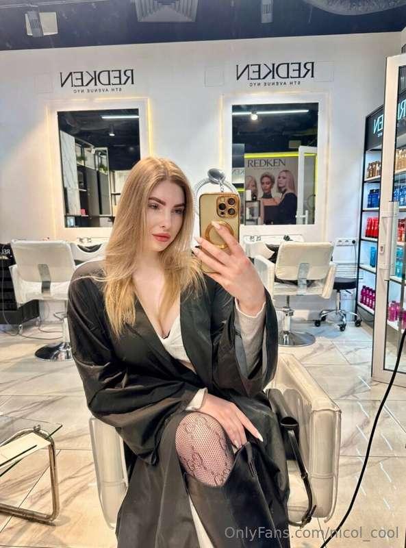 Gave my hair some gentle care and a new look! 💁‍♀️✂️💖       ..