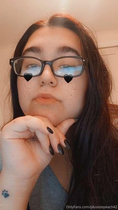 I need to dye my hair. What color should I do?!