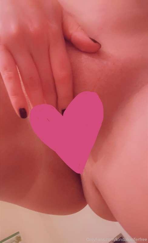 Uncensored pic going up on @kindalucifer now;)