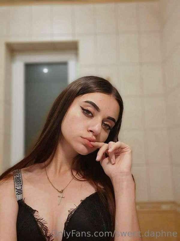 do you wanna make love tonight? 😳 🥵