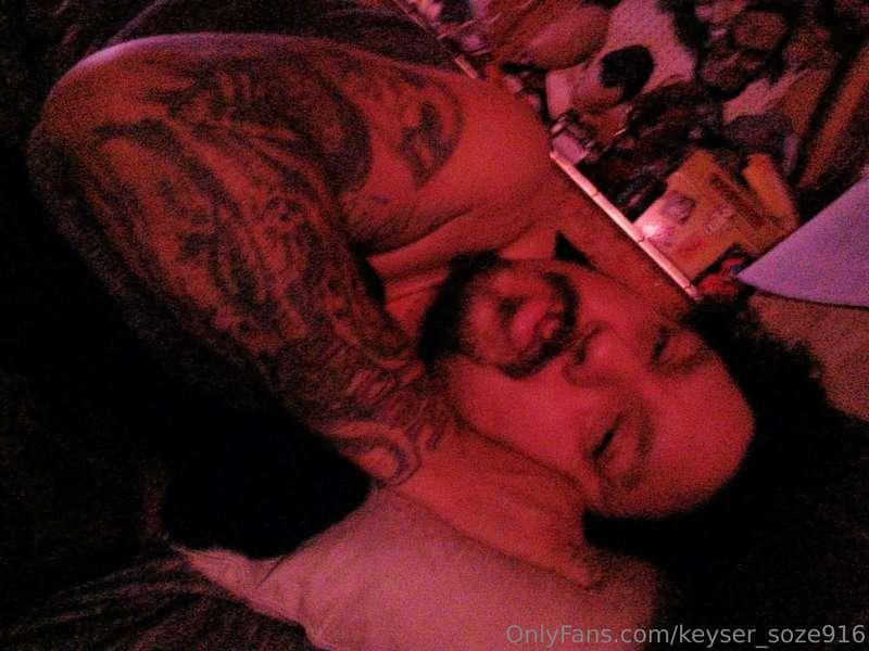 Good afternoon sexies! Come leave some luv and visit the gir..