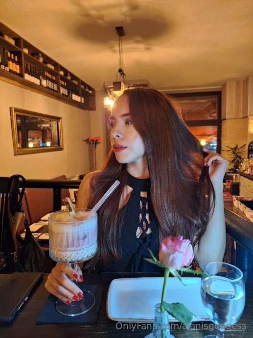 Findom Friday is your chance to spend that hard earned money..