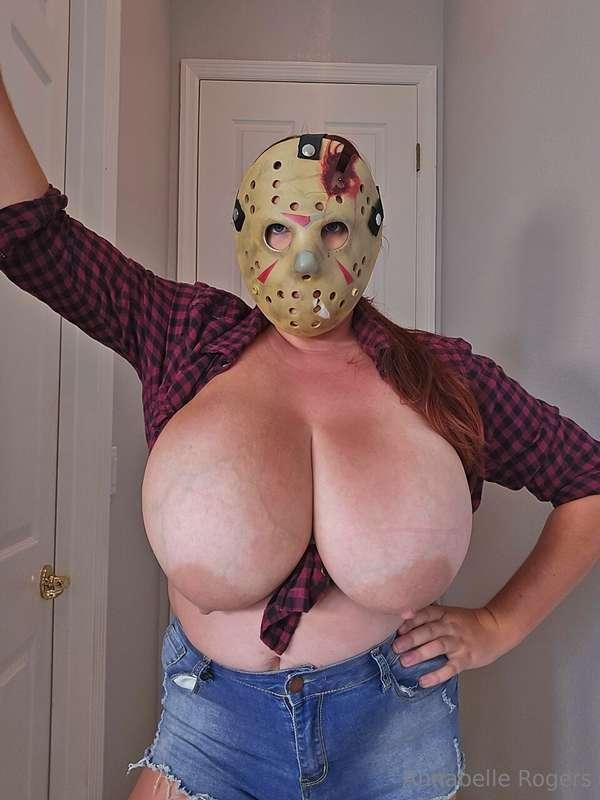 Sexy or spooky?Tip $9.99 on this post for the full video. Tr..