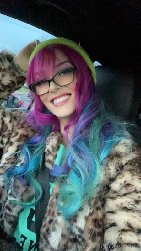 I went back to my crazy colors what do you think? 🥰  🦄