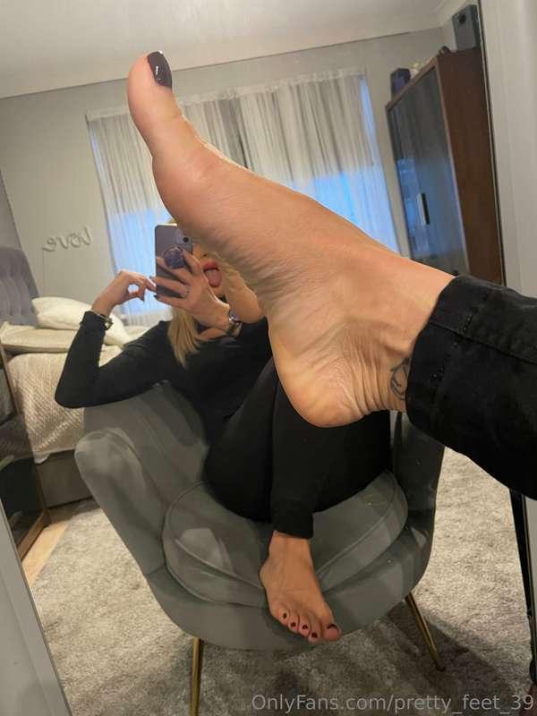 pretty_feet_39 image #0