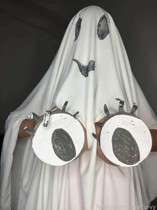 The ghost you deserve 🎃✨

#fyp #bbw #asian #lactation #lactating #bigtits #bigboobs #halloween #tease #tiktok 