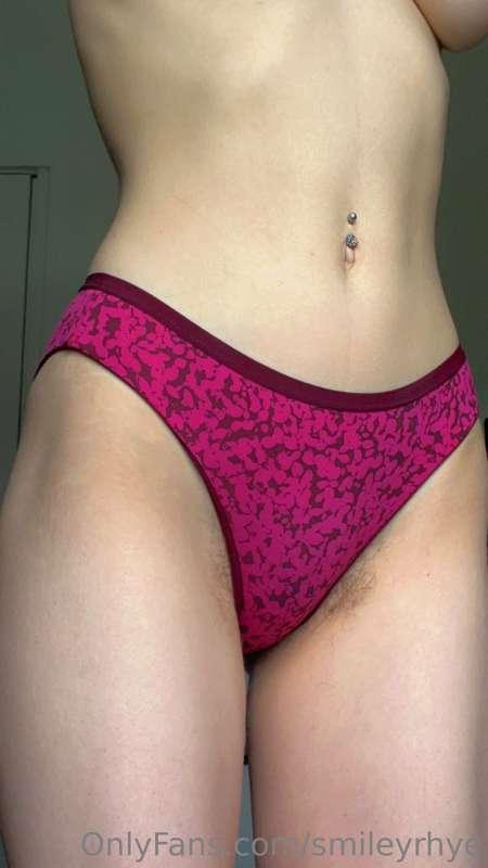 ✨Undies Adventures✨

I wore this pair for 4 days!😍
Watch as ..