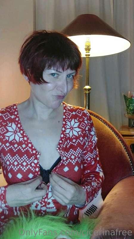 SALE SALE SALE! My premium account is now 45% off with 3k+ H..