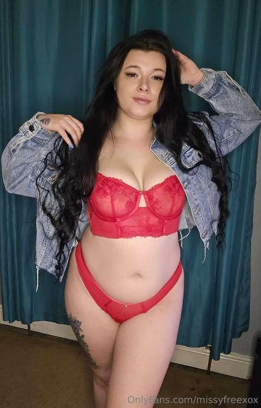 who's horny 😍😈