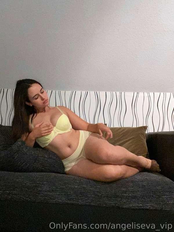 I'm wearing this underwear today, day's going great, how's y..