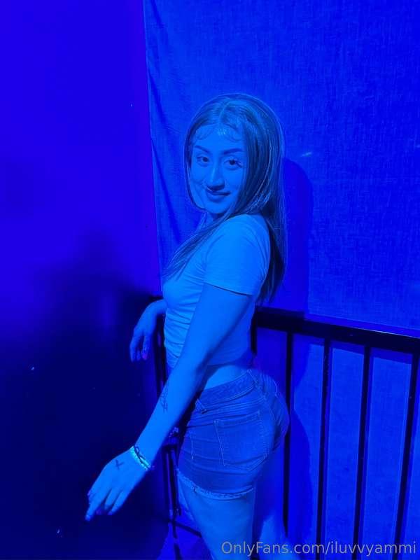 need you to buy me a drink 