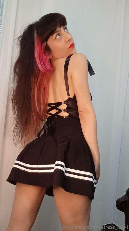 My subs have voted more teasing, so I decided to upload some..
