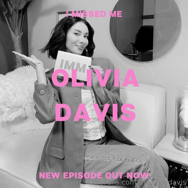 I know you guys missed doing podcasts, sooo...SURPRISE..🥳 I ..
