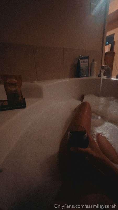 Private live, baby? 🖤