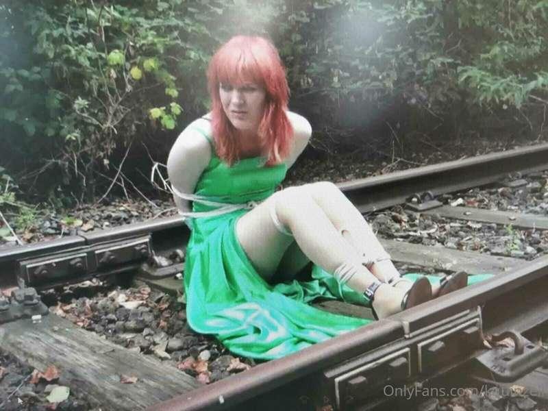 Pictures from the movie star train track custom - This was s..