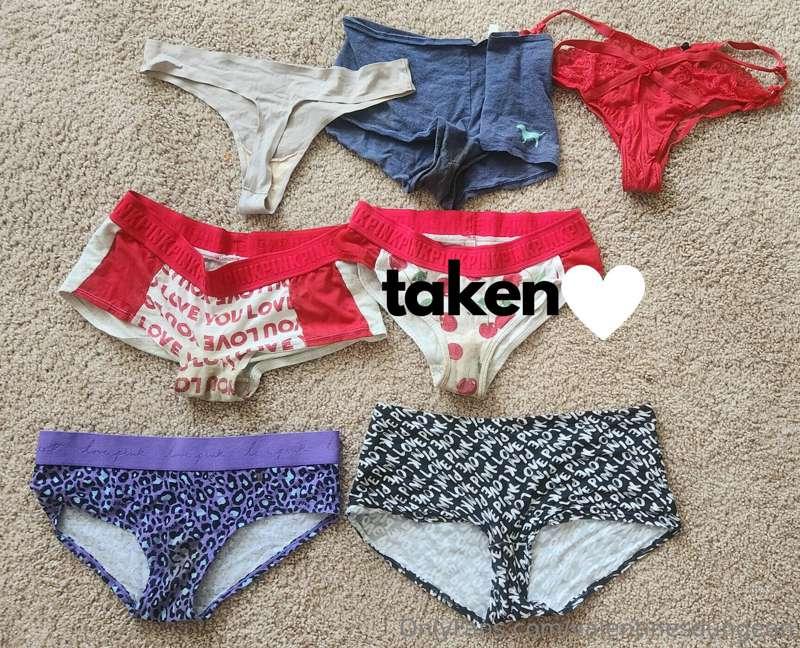 you would look extra pretty in the top right lacy red ones, ..