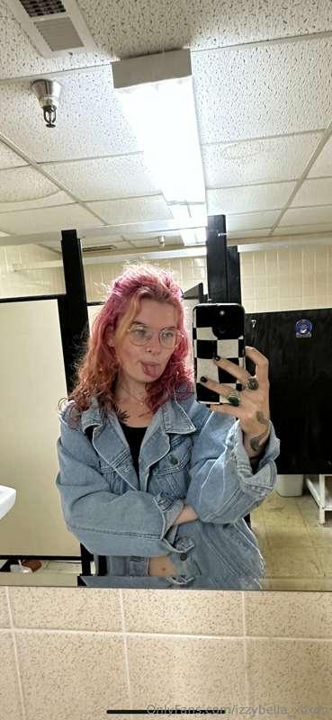 went shopping today 🖤🖤🖤