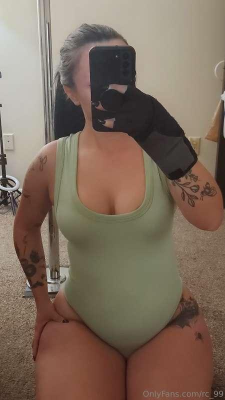 Dont forget to eat your greens.....wait a minute, im wearin ..