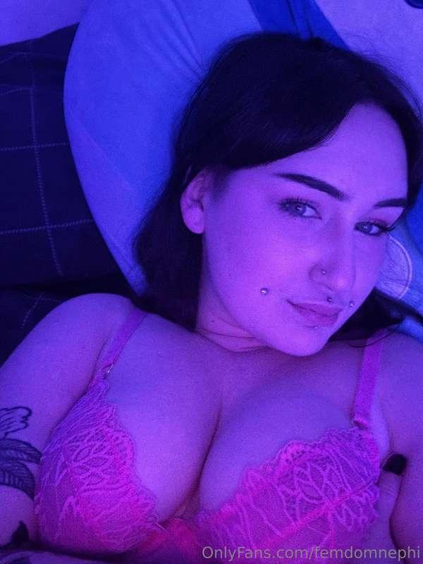 Is your girlfriend as pretty as me? Or are you a lonely beta..