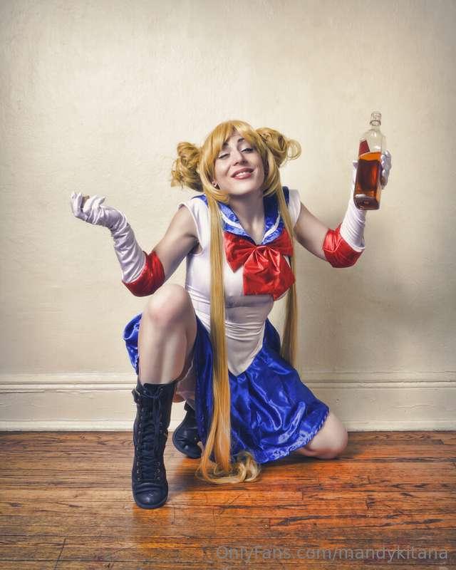 Working on a #SailorMoonshine #Cosplay. Images by #JeffFiore..