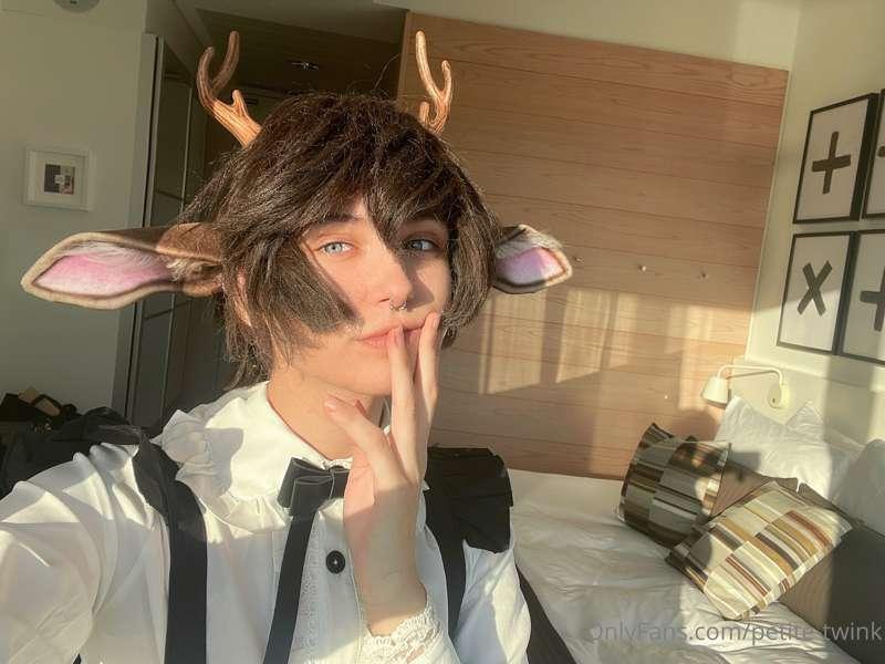 petite-twink image #3