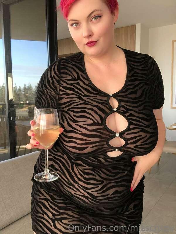 mums going out for cheeky drink tonight, send a cheeky tip t..