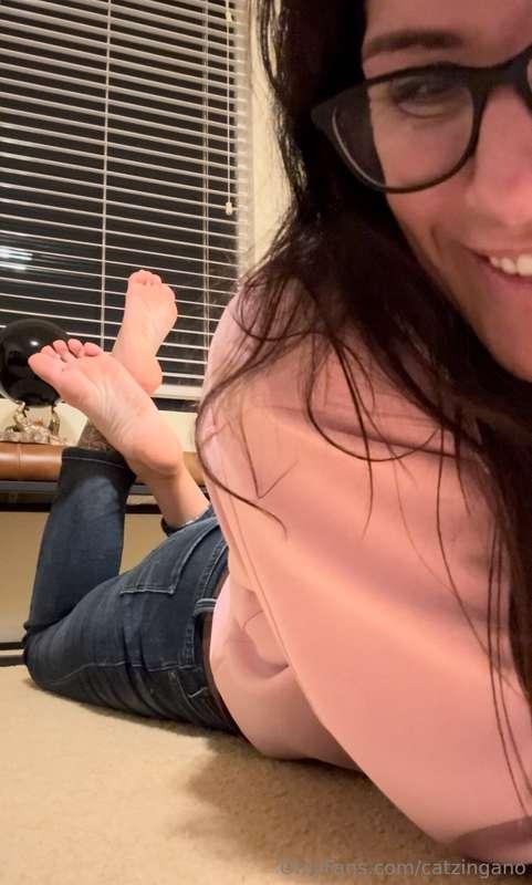 I decided to post a little extra🦶focused video for you foot ..